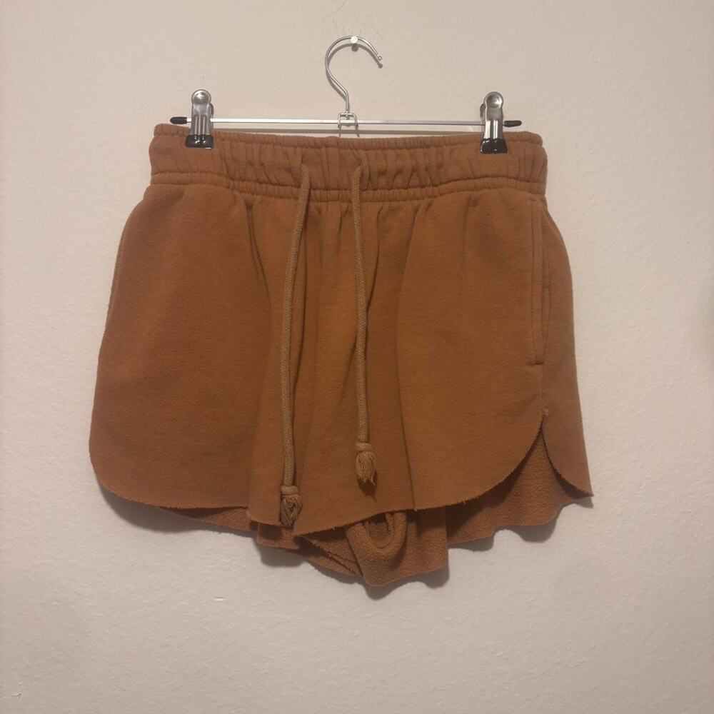 Wild fable brown shorts size